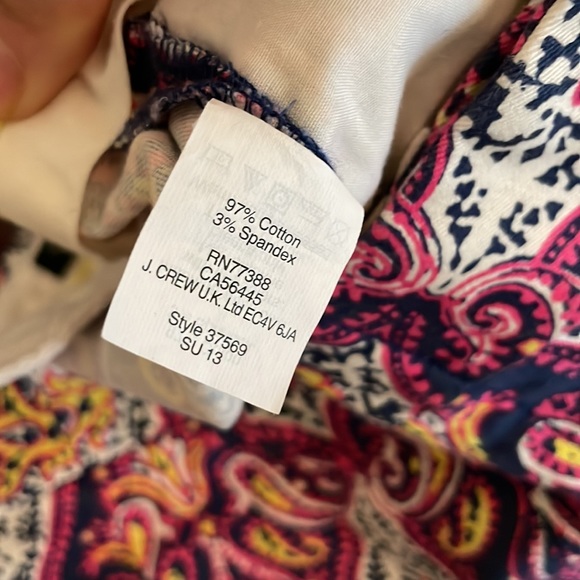 J. CREW Pink Blue Yellow Paisley Pattern Stretch City Fit Chino Shorts SZ 10 - Picture 7 of 7